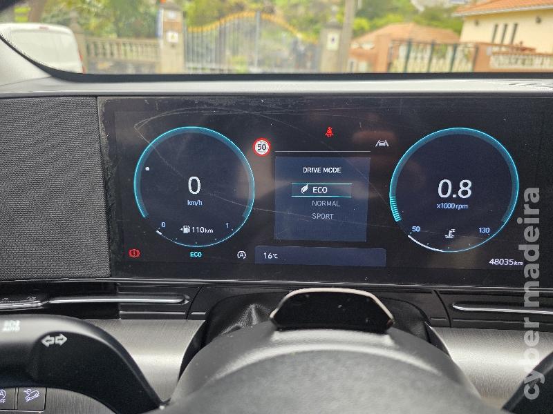 HYUNDAI XG KAUAI 1.0 T-GDI PREMIUM 120CV Gasolina