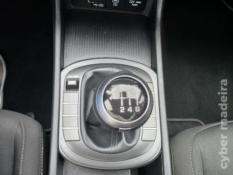 HYUNDAI XG KAUAI 1.0 T-GDI PREMIUM 120CV Gasolina