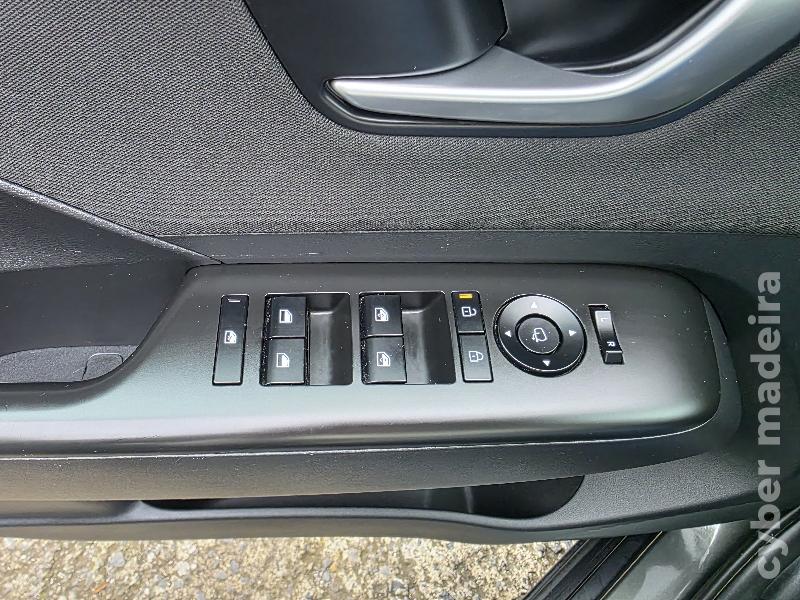 HYUNDAI XG KAUAI 1.0 T-GDI PREMIUM 120CV Gasolina