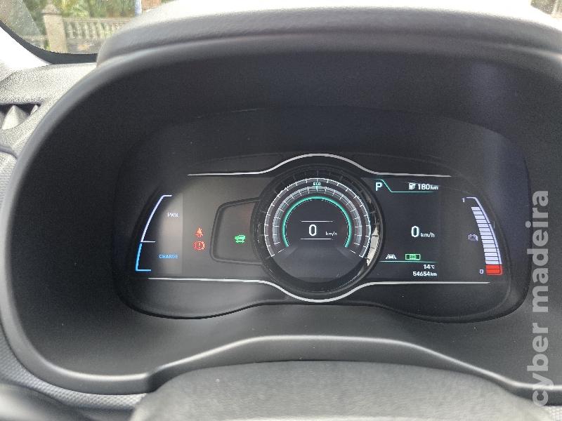 HYUNDAI XG KAUAI EV 39 KWH ADVANTAGE Eléctrico