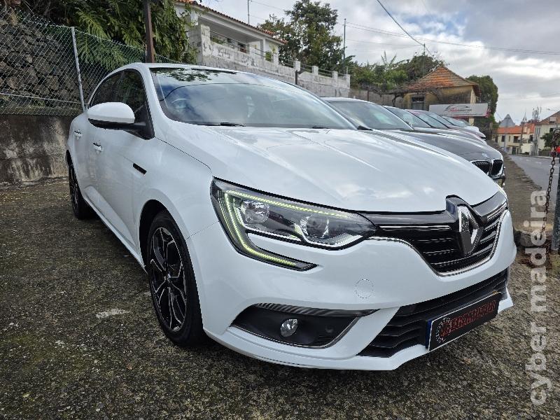 RENAULT MEGANE 1.5 DCI ZEN 110cv Gasóleo