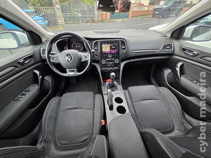 RENAULT MEGANE 1.5 DCI ZEN 110cv Gasóleo