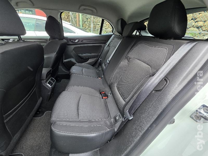 RENAULT MEGANE 1.5 DCI ZEN 110cv Gasóleo