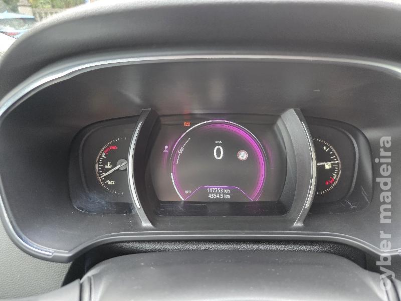 RENAULT MEGANE 1.5 DCI ZEN 110cv Gasóleo