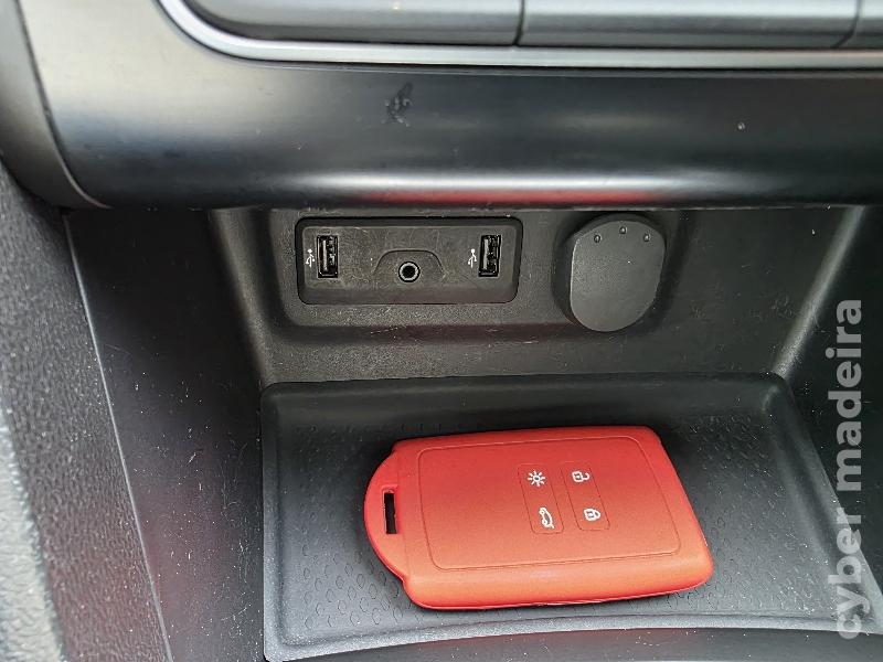 RENAULT MEGANE 1.5 DCI ZEN 110cv Gasóleo