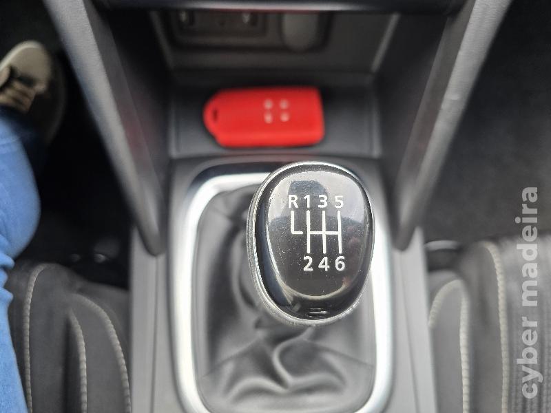 RENAULT MEGANE 1.5 DCI ZEN 110cv Gasóleo