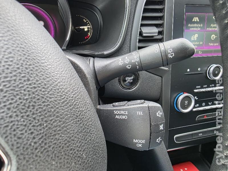 RENAULT MEGANE 1.5 DCI ZEN 110cv Gasóleo