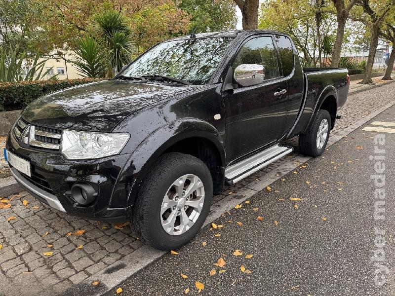 MITSUBISHI L200 L200 Gasóleo