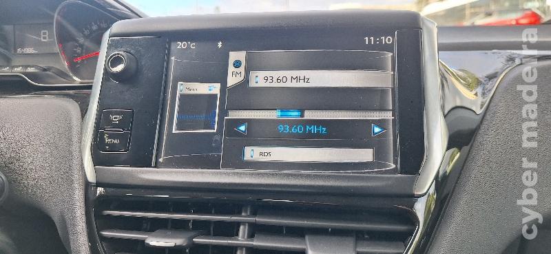 PEUGEOT 208 1.4 HDI Gasóleo