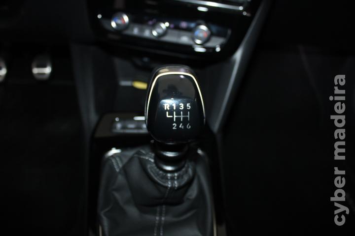 OPEL MOKKA 1.2 T Elegance Gasolina