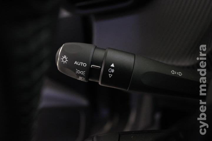 PEUGEOT 208 1.2 PureTech Allure Pack Gasolina