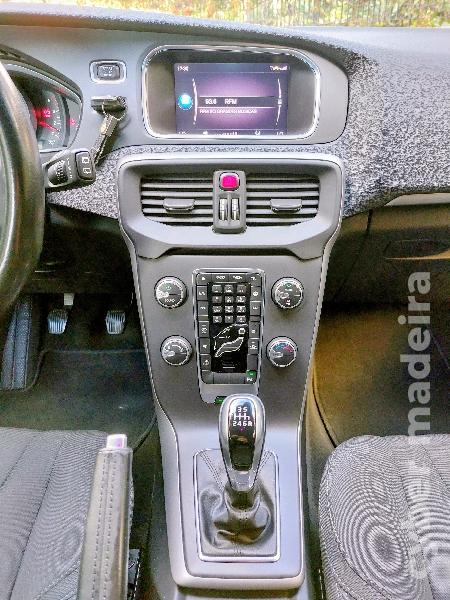 VOLVO V40 2.0-C 2017 Gasóleo