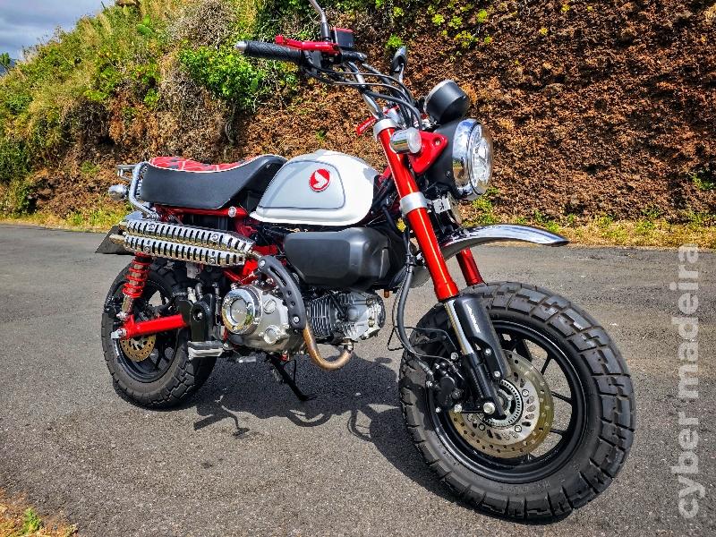 Honda Monkey 125 cc Sport, turismo