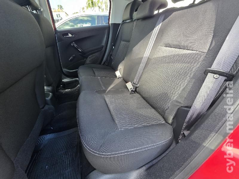 PEUGEOT 208 STYLE PURETECH C/GARANTIA Gasolina