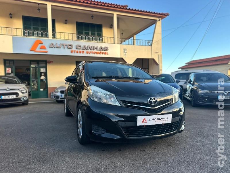 TOYOTA YARIS D-4D Gasóleo