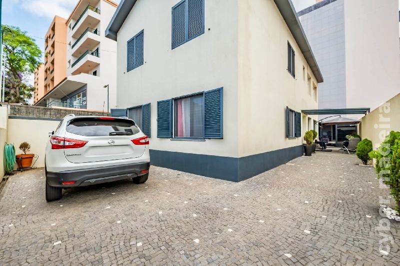 Moradia T3 para Venda