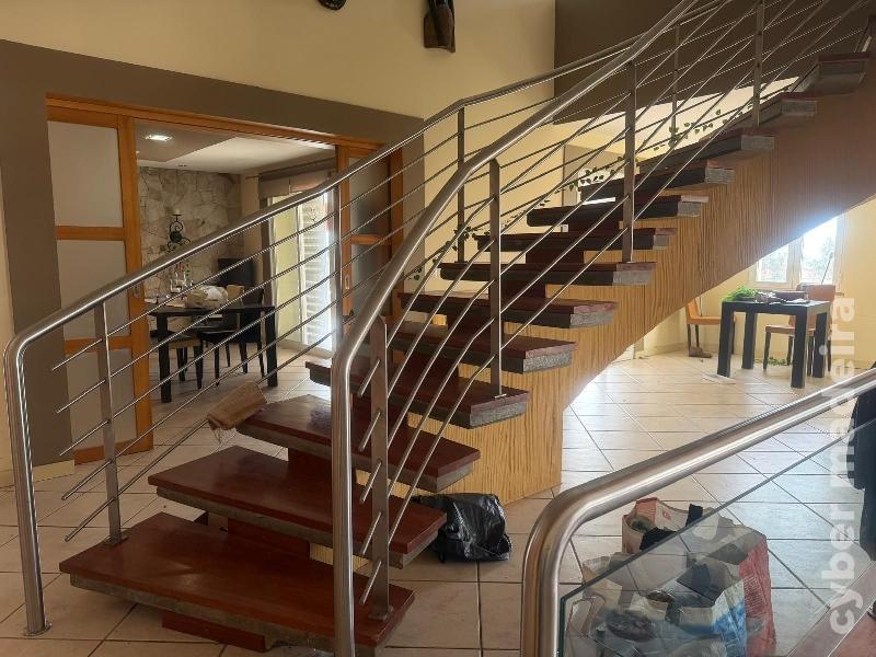 Moradia T4 para Venda