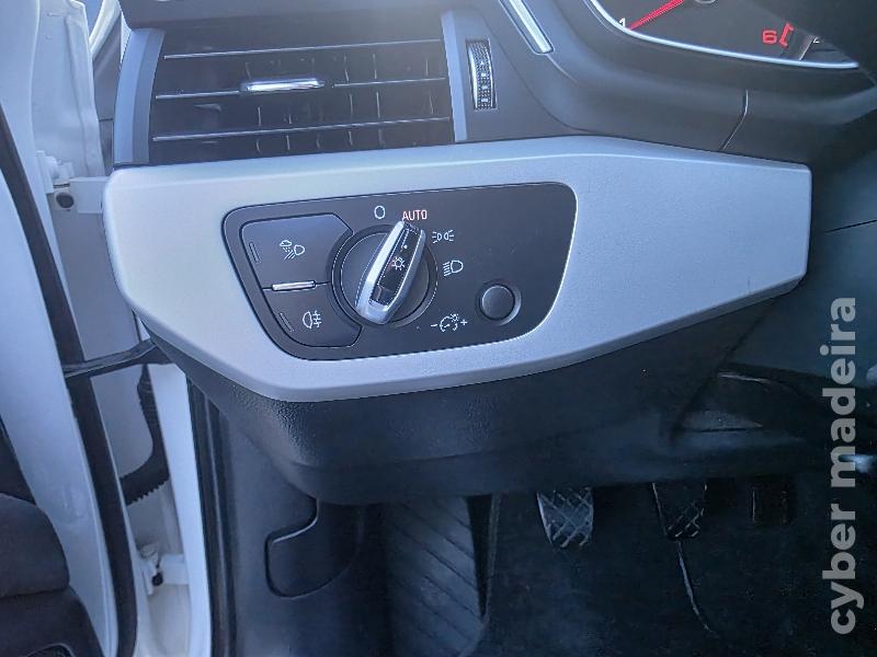 AUDI A4 AVANT 2.0 TDI SPORT 150CV Gasóleo