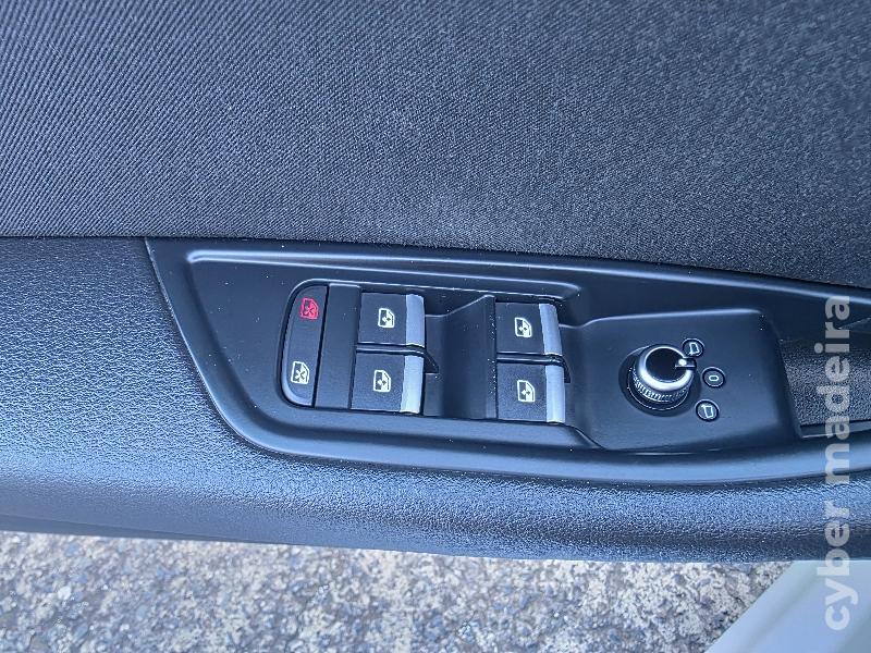 AUDI A4 AVANT 2.0 TDI SPORT 150CV Gasóleo