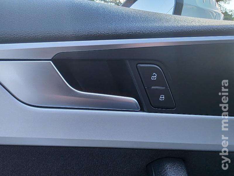 AUDI A4 AVANT 2.0 TDI SPORT 150CV Gasóleo