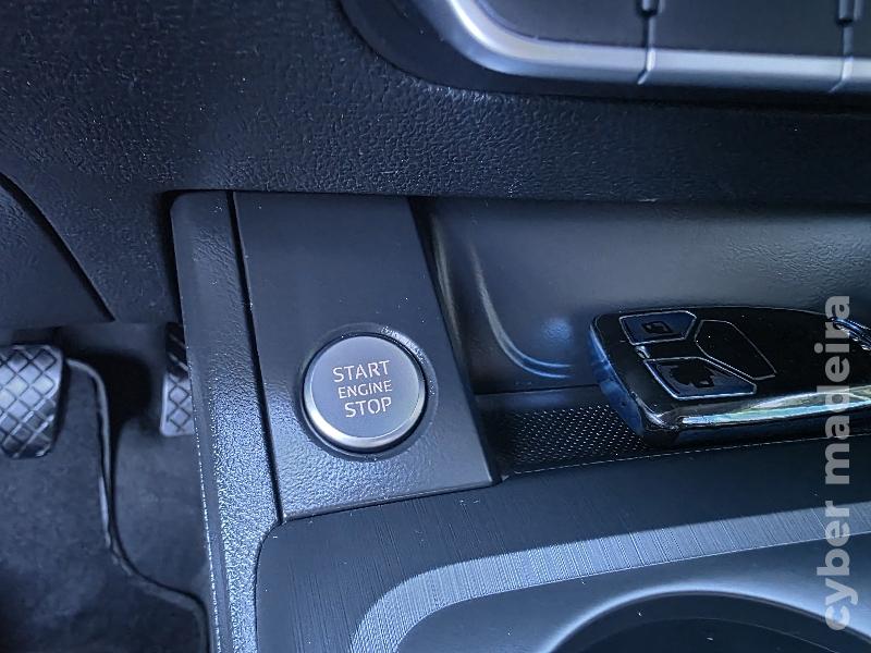 AUDI A4 AVANT 2.0 TDI SPORT 150CV Gasóleo