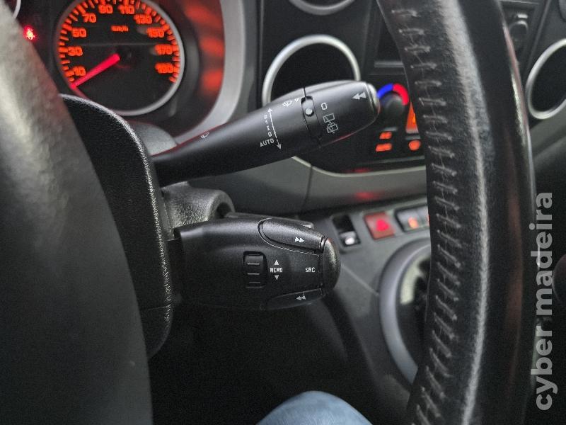 PEUGEOT PARTNER 1.6 HDI CONFORT 7 LUGARES Gasóleo