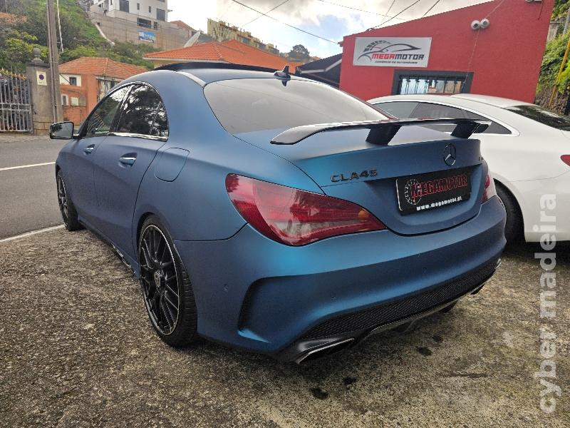 MERCEDES CLA 45 AMG 4MATIC 380CV Gasolina