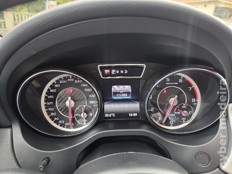 MERCEDES CLA 45 AMG 4MATIC 380CV Gasolina