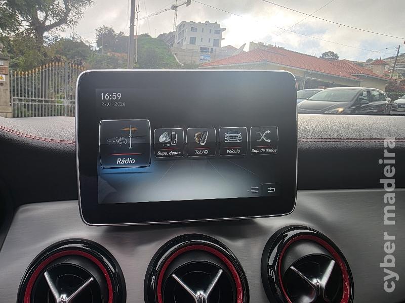 MERCEDES CLA 45 AMG 4MATIC 380CV Gasolina