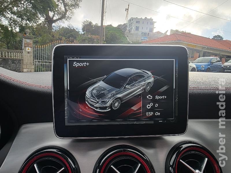 MERCEDES CLA 45 AMG 4MATIC 380CV Gasolina