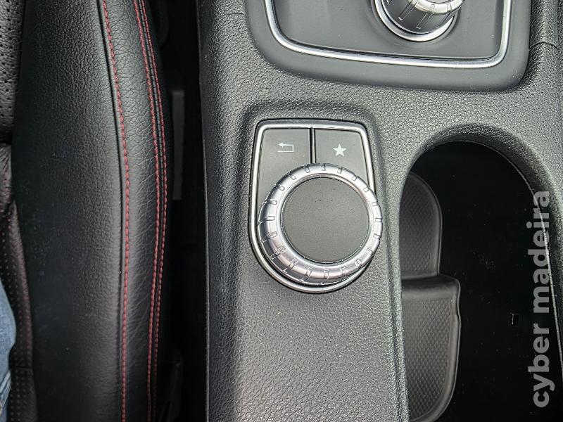 MERCEDES CLA 45 AMG 4MATIC 380CV Gasolina