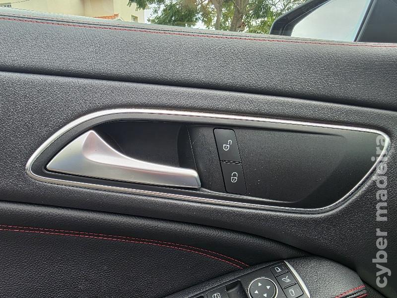 MERCEDES CLA 45 AMG 4MATIC 380CV Gasolina