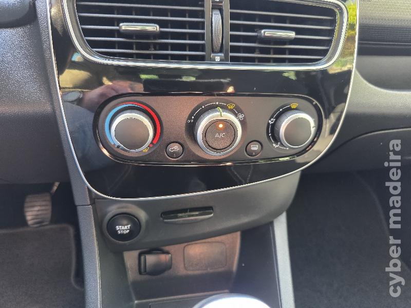 RENAULT CLIO 1.5 DCI LIMITED Gasóleo
