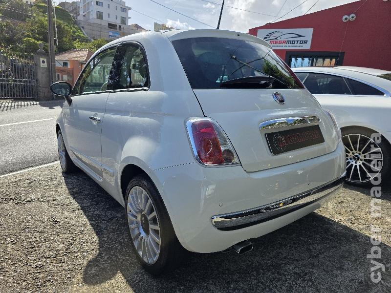 FIAT 500 1.3 M-JET 16V LOUNGE 95cv Gasóleo