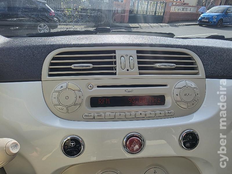 FIAT 500 1.3 M-JET 16V LOUNGE 95cv Gasóleo