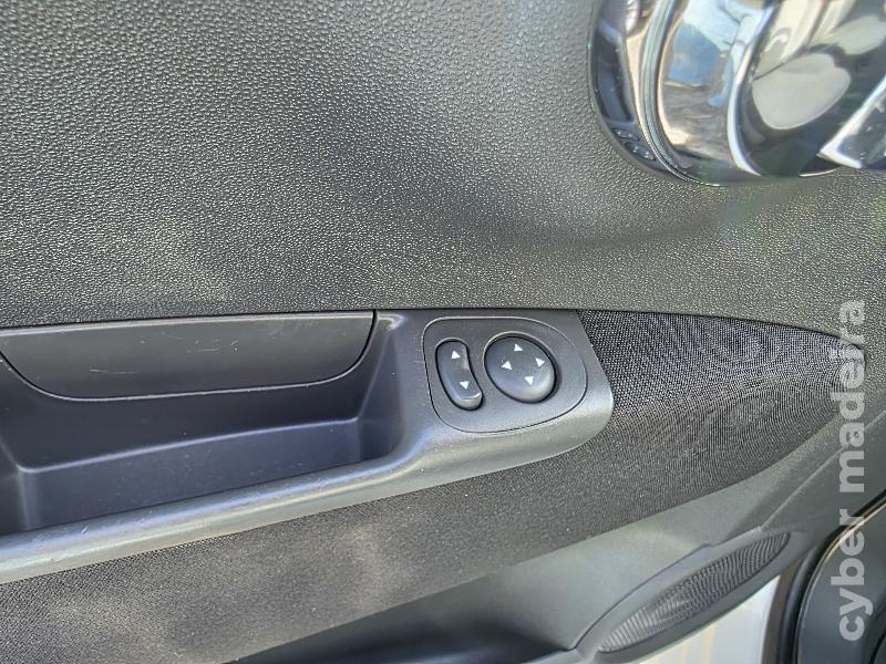 FIAT 500 1.3 M-JET 16V LOUNGE 95cv Gasóleo