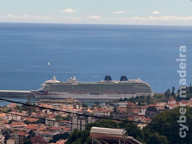 Moradia T4 para Venda