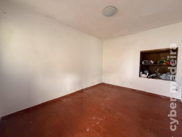 Moradia T4 para Venda