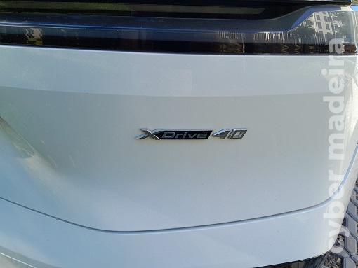 BMW IX BMW iX xDrive 40 Pack Desportivo Eléctrico