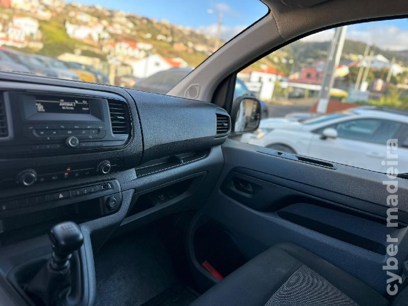 OPEL VIVARO 9 LUGARES Gasóleo