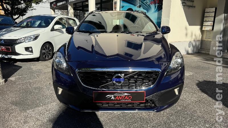 VOLVO V40 Cross Country D2 OCEAN RACE Gasóleo