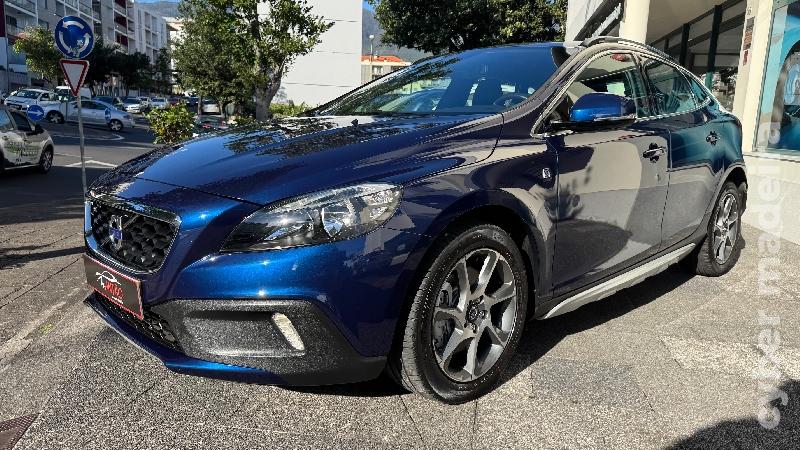 VOLVO V40 Cross Country D2 OCEAN RACE Gasóleo