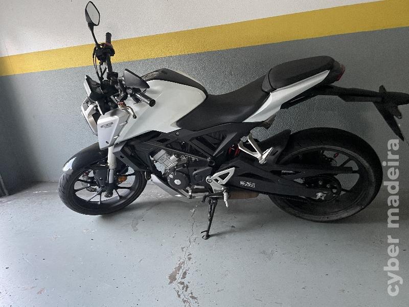 Honda CB125R 125 cc Supersport