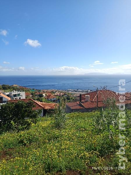 Terreno T3 para Venda