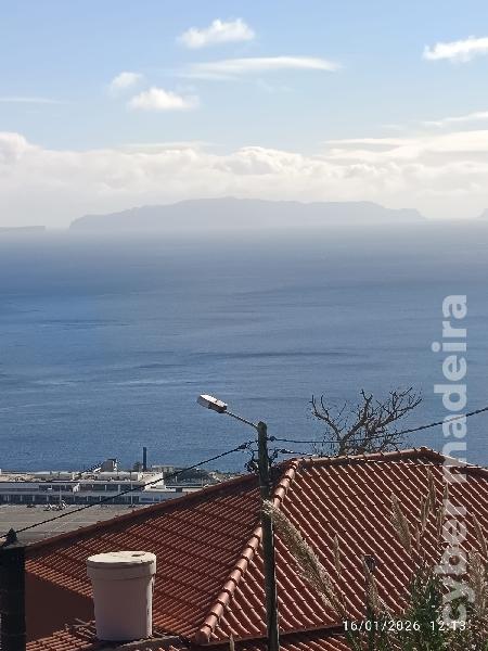 Terreno T3 para Venda