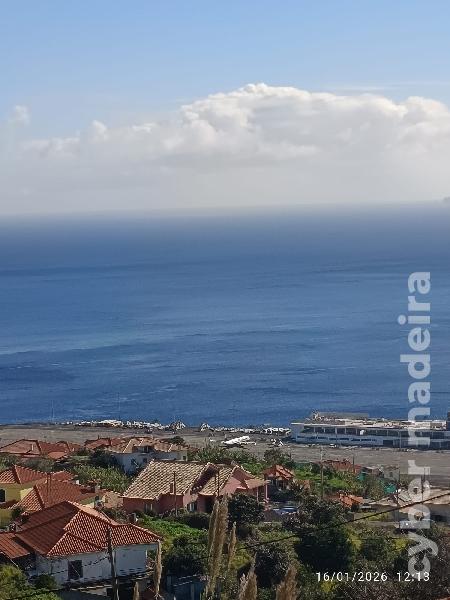 Terreno T3 para Venda