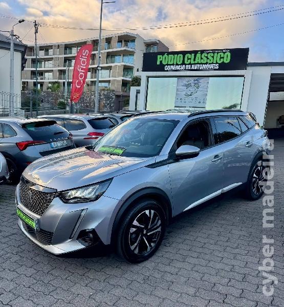 PEUGEOT 2008 1.5 BlueHDI Gasóleo