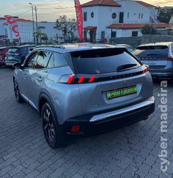 PEUGEOT 2008 1.5 BlueHDI Gasóleo