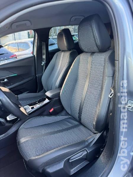 PEUGEOT 2008 1.5 BlueHDI Gasóleo