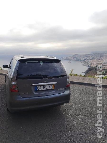 MITSUBISHI GRANDIS 7 Lugares Gasóleo